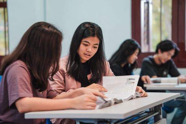 阿米提大学新加坡分校专业设置全盘点|热门与冷门专业推荐